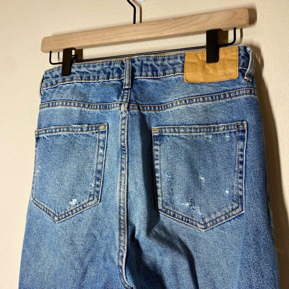 Zara Women's Distressed High Rise Straight Leg Jeans Size 6 - Picture 7 of 13